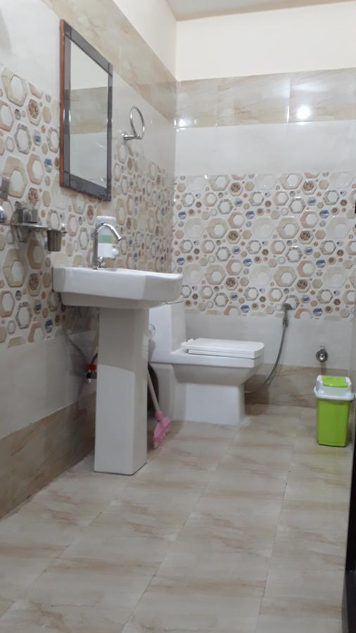 Hostel Cozy Beds Rishikesh Exterior photo